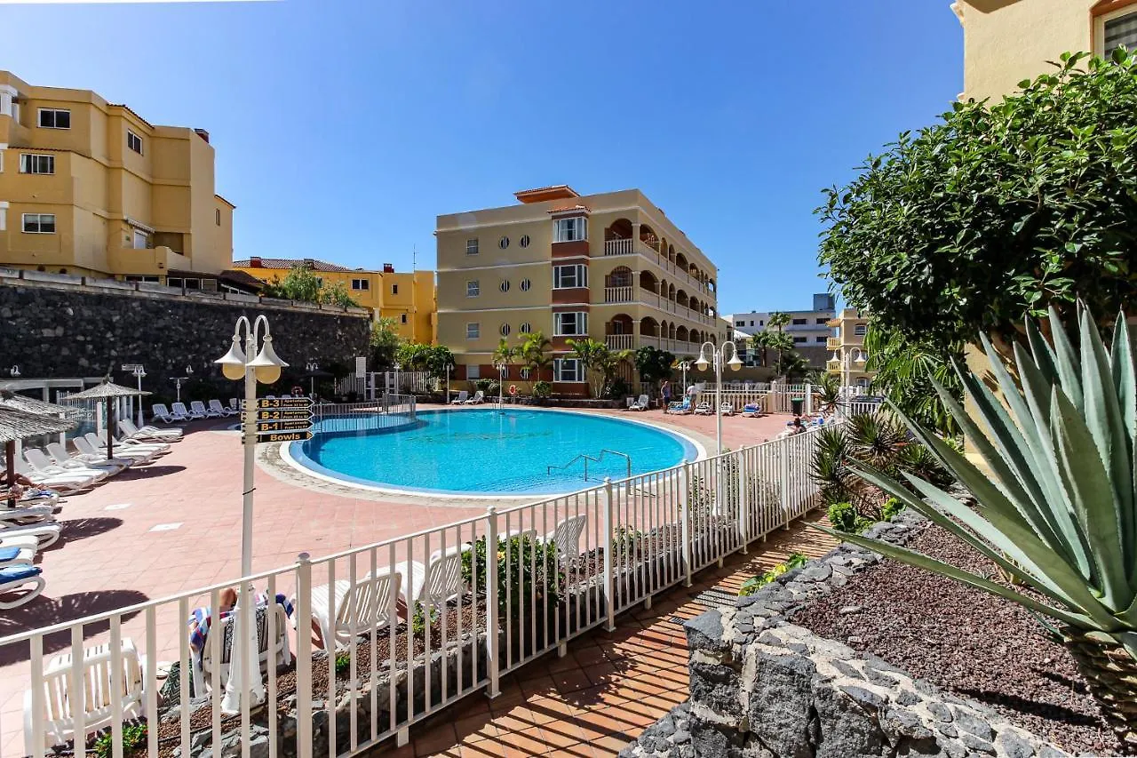 Bonito apartamento de diseño 2 dormitorios, 2 baños con terraza en Winter Gardens San Miguel de Abona