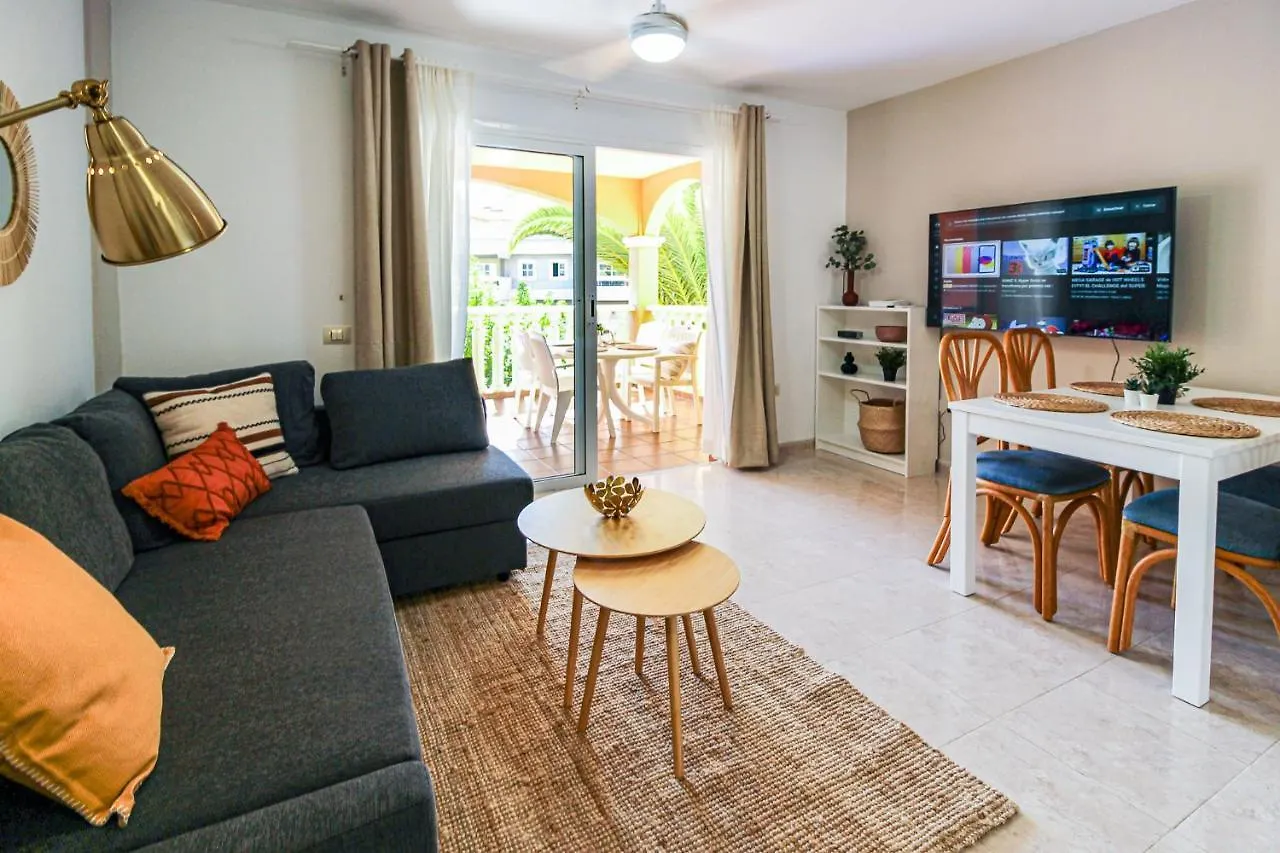 Bonito apartamento de diseño 2 dormitorios, 2 baños con terraza en Winter Gardens San Miguel de Abona 0*,  España